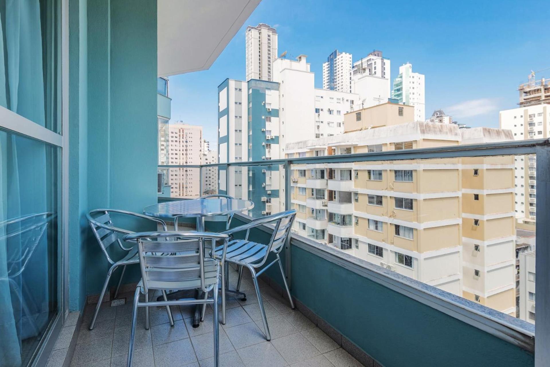Apartamento Apto Com Varanda 400m Do Mar B Camboriu Rft505 Balneario Camboriu